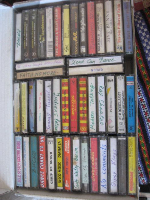 отново ЕВТИНИ касетки със студийни записи