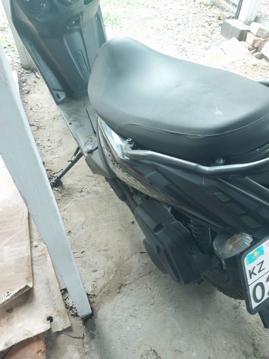 Продам скутер с документами