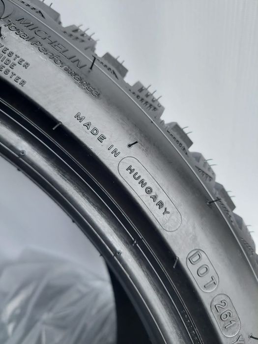 Шины Michelin 255/40/21