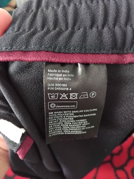 Pantaloni casual