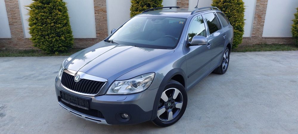 SKODA OCTAVIA-Scout-2.0Tdi‼️EURO5 ( 4x4) Automatik/DSG‼️An 2013