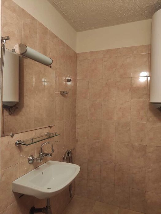 Дава се под наем Двустаен апартамент в София, Красно село - 64 кв.м за 600 € - Снимка #4