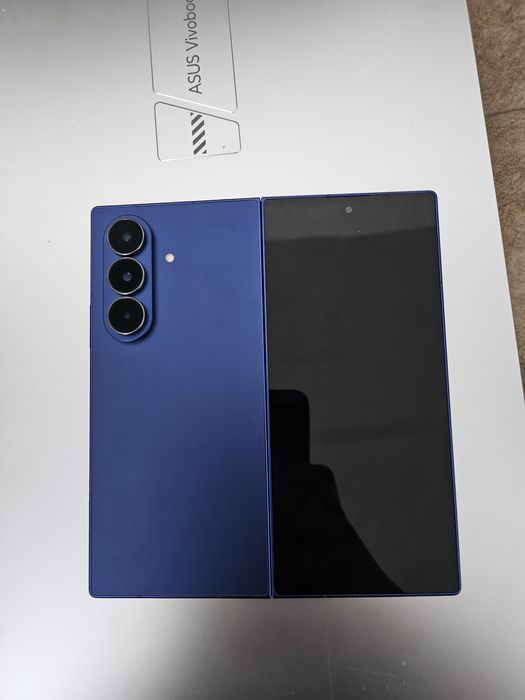 Z fold 7 синего цвета