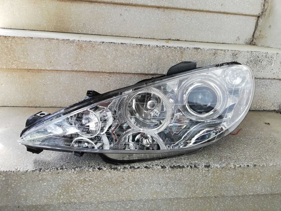 Фар Пежо 206 тунинг ляв/Фар Peugeot 206 Angel Eyes/Фар Pejo 206 гр ...