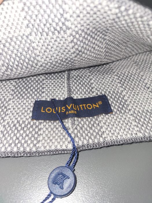 Louis vuitton шапка сива