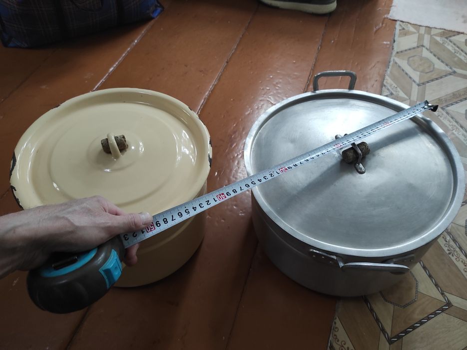 Кастрюли Алюминевая-Эмалированная.