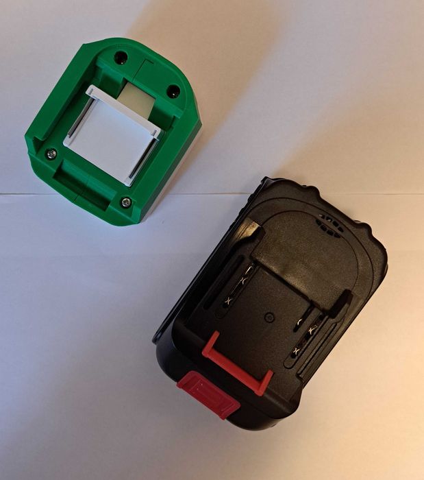 Adaptor USB pentru baterii Makita 18-21V