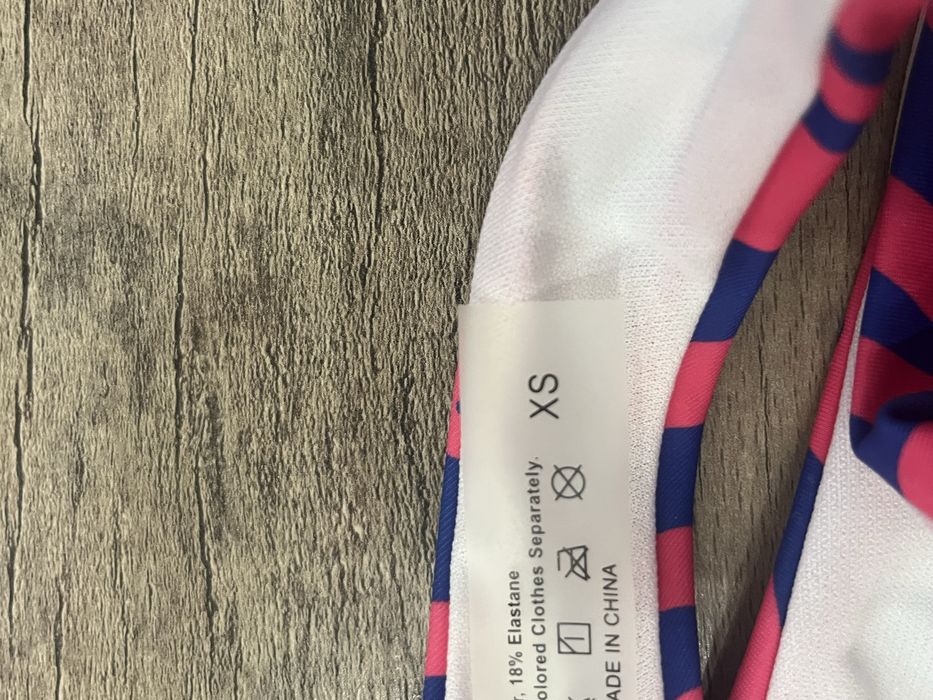 Бански на раета от две части