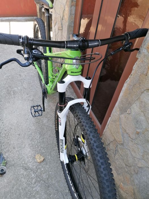 Bianchi  27,5 цола карбон 9,4кг. SRAM  1*12