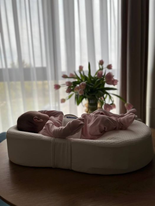 Saltea ergonomică Kokon (Sonto) pentru nou-născuți (0+)