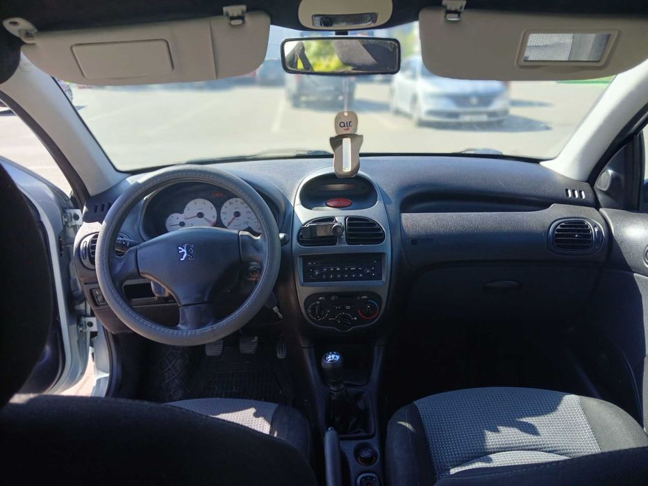 Peugeot 206 benzina