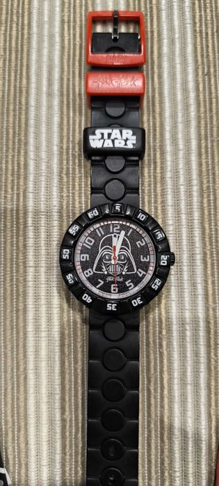 Детски часовник Swatch Flik-Flak Star Wars Darth Vader