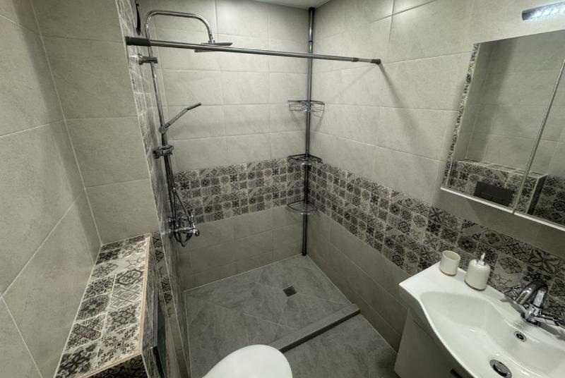 Дава се под наем Двустаен апартамент в София, Банишора - 75 кв.м за 450 € - Снимка #6