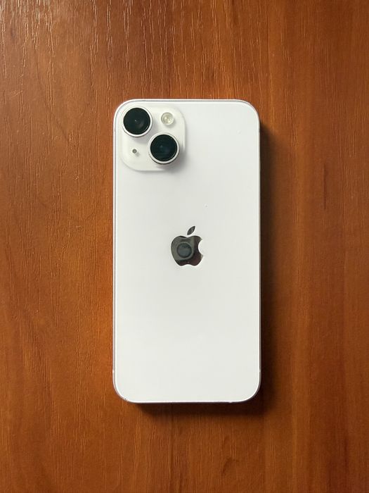 Продам Айфон 12