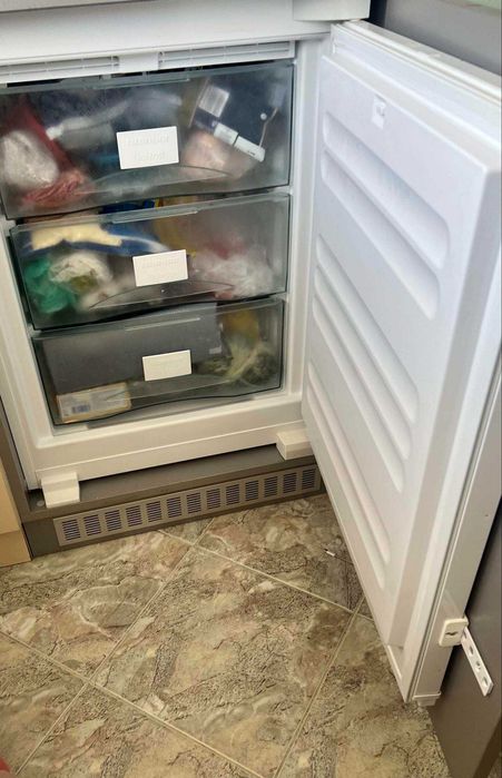 Хладилник за вграждане LIEBHERR