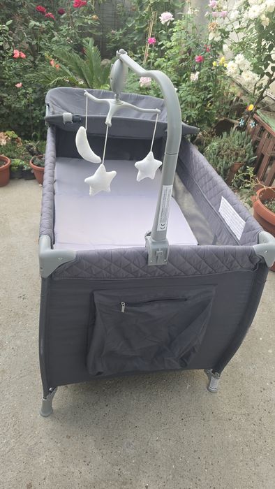 Детска приносима кошара "Бела"