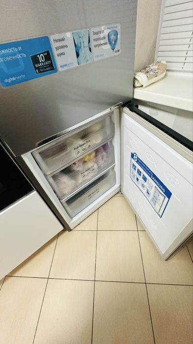 Продам холодильник