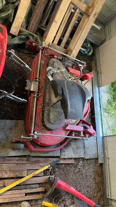 Професионална косачка за трева COUNTAX