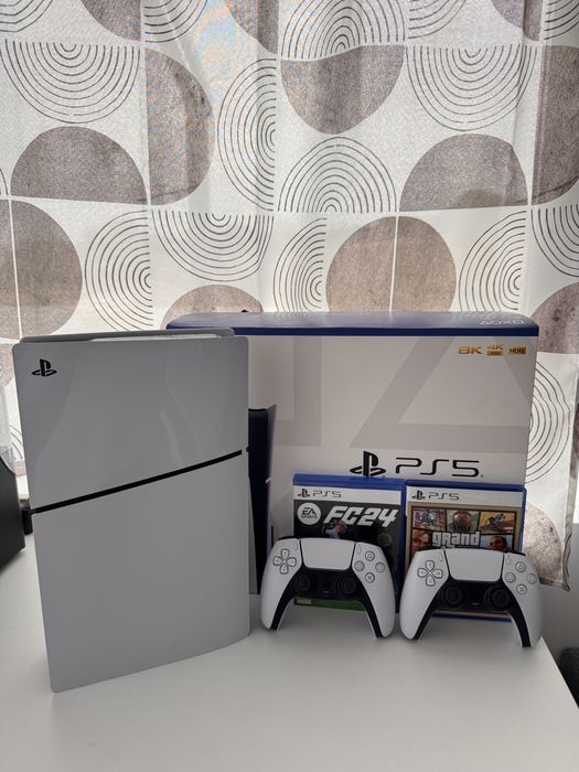 PS5/1TB (2 Джойстика+2 Игри)