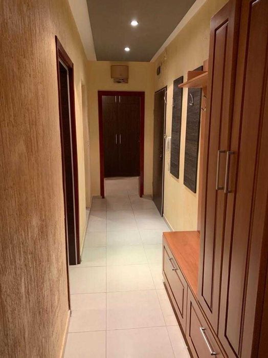 Дава се под наем Тристаен апартамент в София, Бъкстон - 85 кв.м за 714 € - Снимка #16