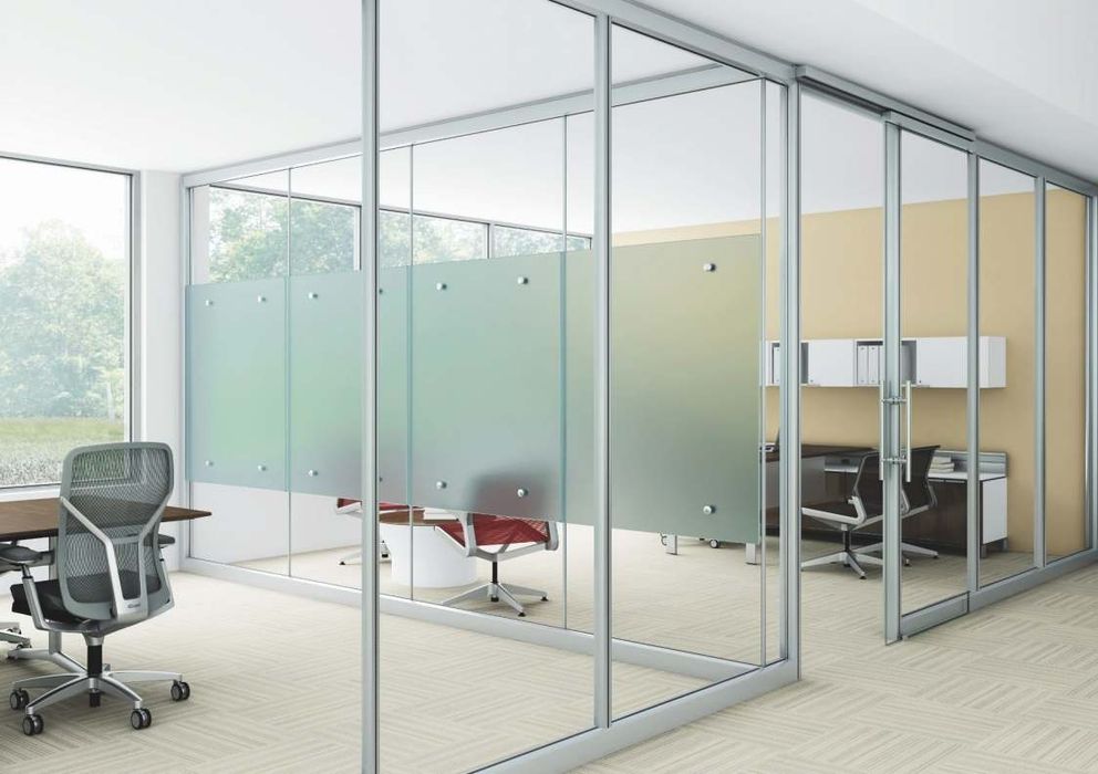 Душевые кабина и Стеклянные услуги от надёжный компании "OYNAI AMIRI