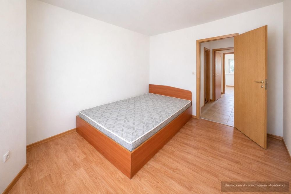 Тристаен апартамент в ТОП Център/ Тиха улица!