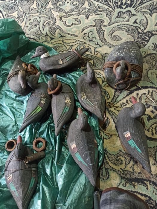 Продам подсадных уток резина,12 шт,3 гуся,костюм лешиий