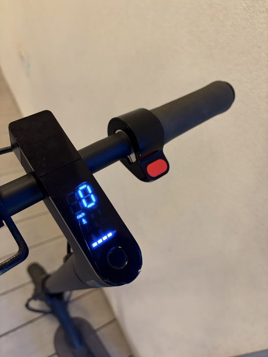 Trotinetă electrică Xiaomi Mi 1S- preț negociabil