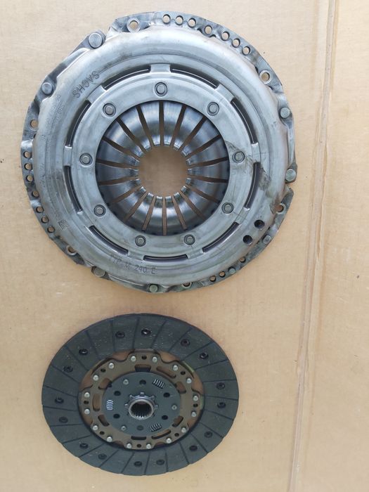 Комплект съединител SACHS за VOLKSWAGEN AUDI SKODA SEAT - 03G141015L