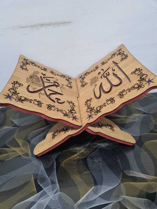 Продам подставка под Коран