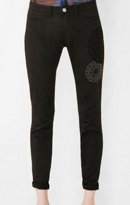 Pantaloni Desigual