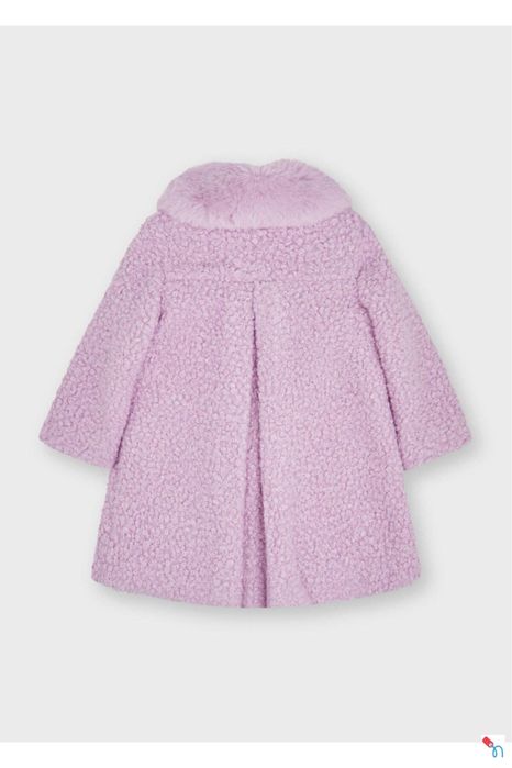 пальто для девочек от Mayoral в идельном состоянии.