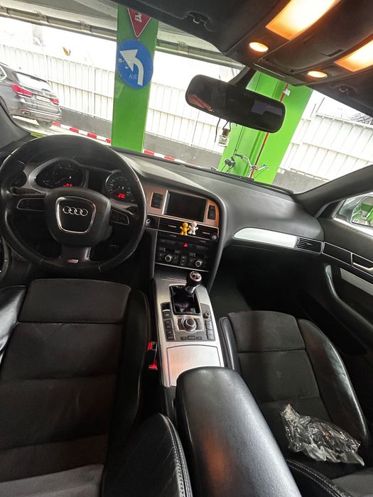 Audi A6 Avant S line