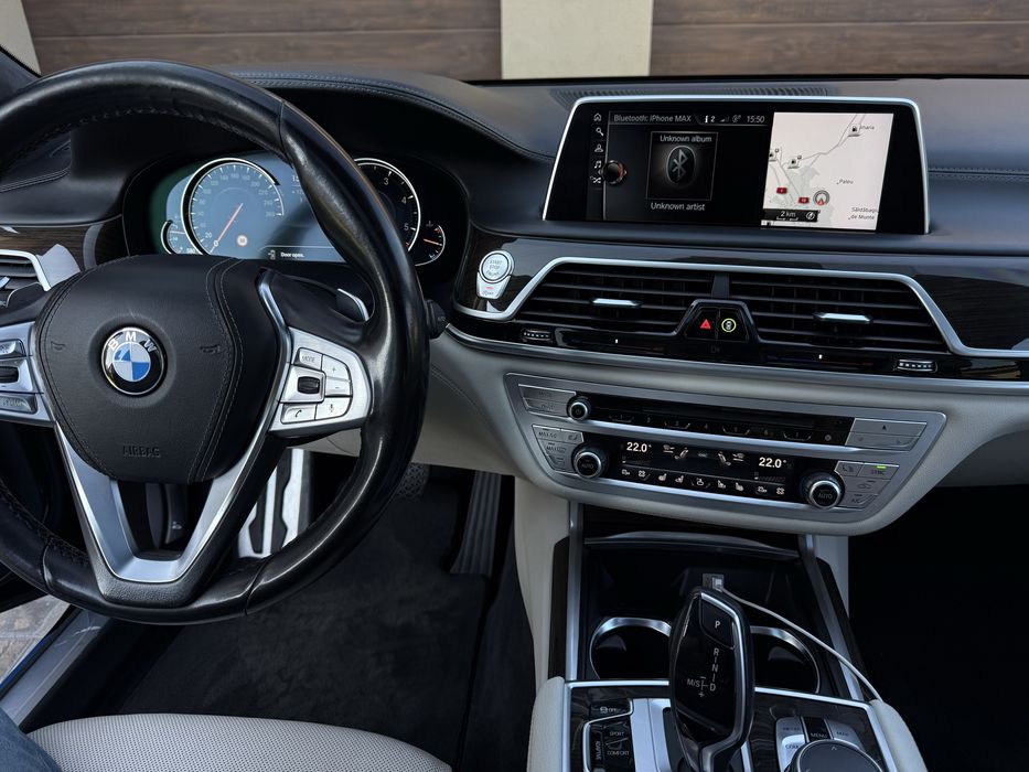 BMW 740Ld xDrive Long AVARIAT • M Package  • LASER • TVA •Service BMW