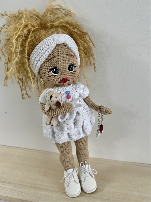 Дрехи и кукли ръчно изработени, handmade. Кукла ръчна изработка