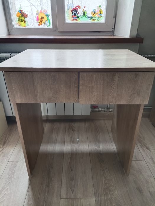 Срочно продам. Письменный стол