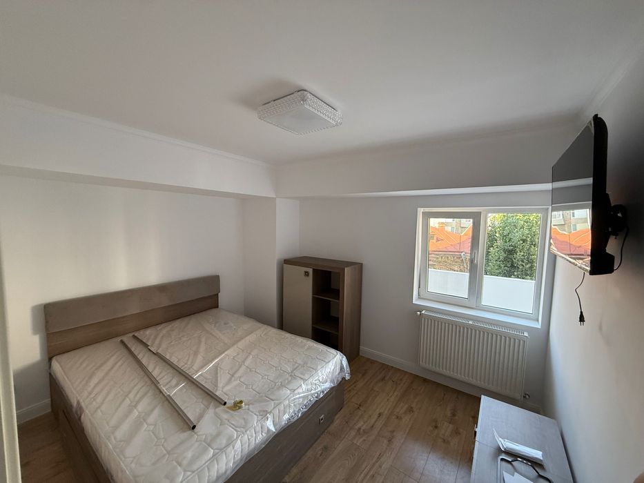 Apartament 3 camere de închiriat disponibil- Centru Târgoviște 87mp