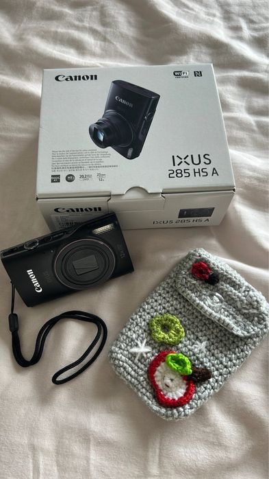 Canon ixus hs a 12 x optical zoom