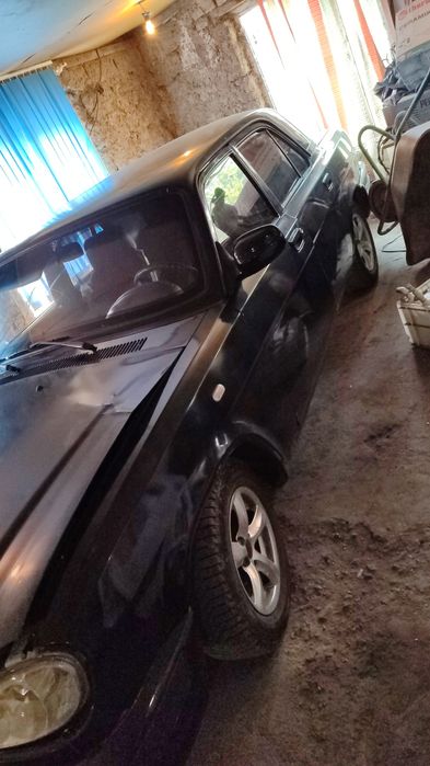 Продам запчасти на Волгу