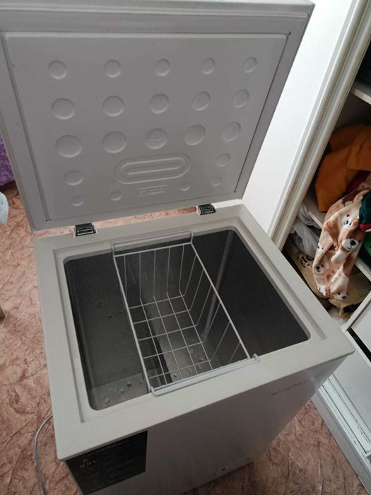 Морозильная камера Snowcap 99 литров