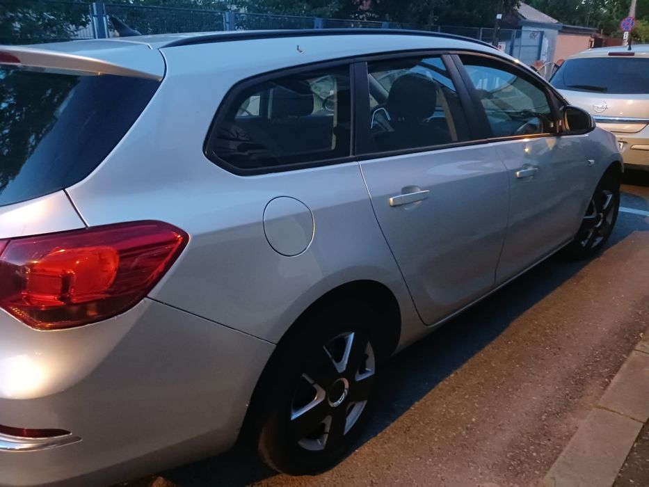 OPEL Astra 2013 — imagine 2