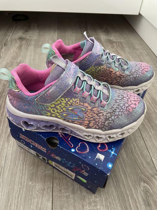 Pantofi Skechers nr.33,5