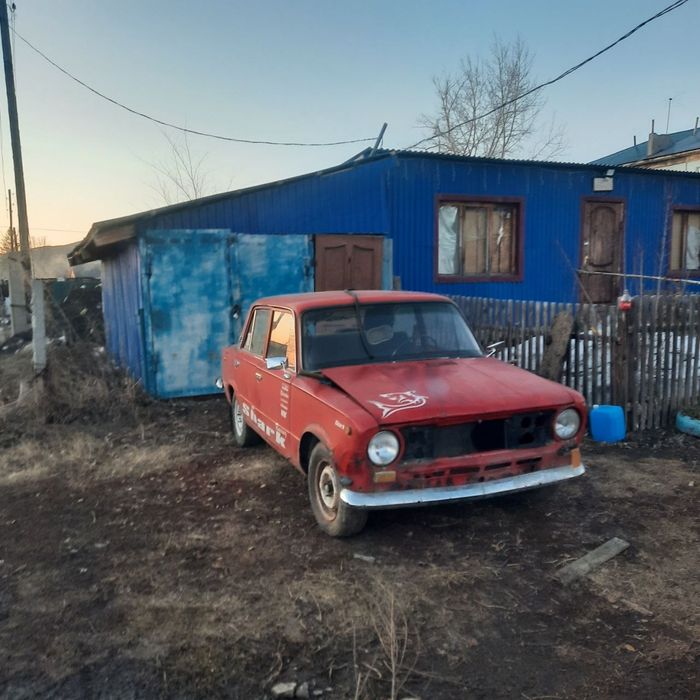 Продам ваз 21013