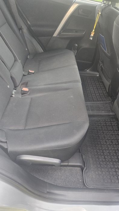 Touota RAV 4- Oтлична!