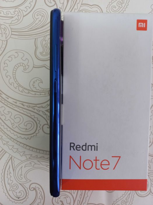 Продам смартфон Xiaomi Redmi Not7