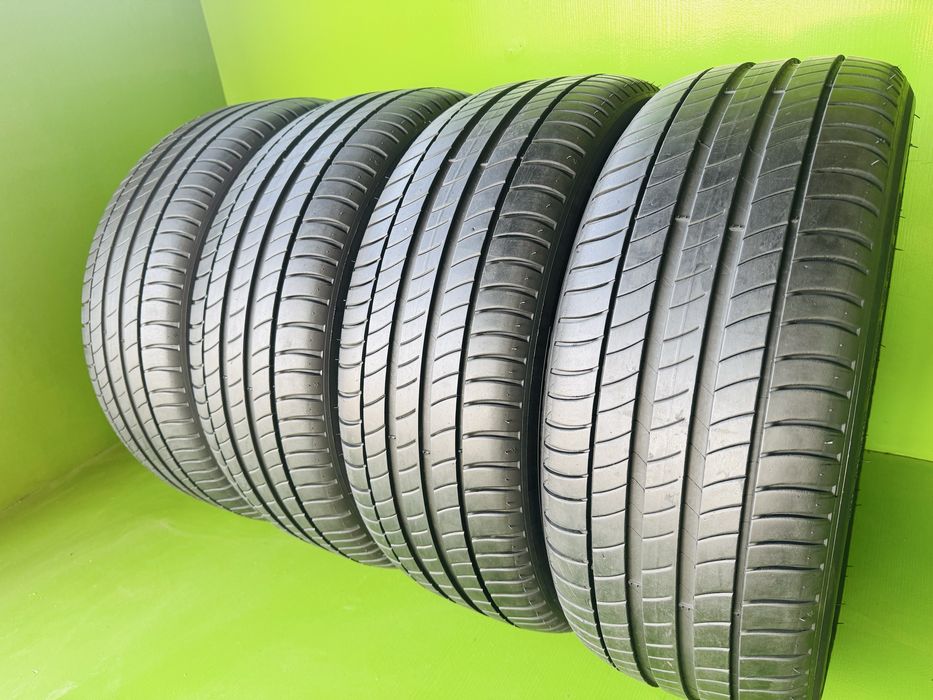 215/50/18 Michelin