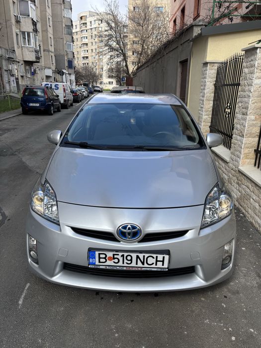 Toyota Prius 3 Hibrid + GPL