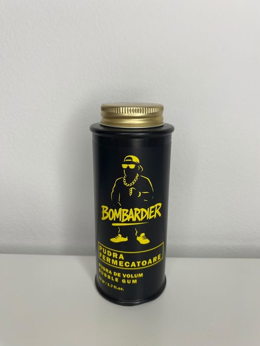 Pudra de volum bombardier