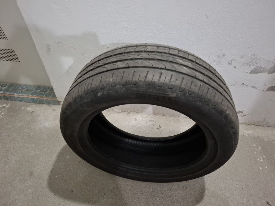 Cauciuri de iarna Firelli 215/50 R17