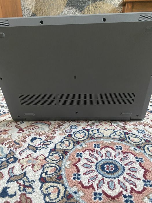 Lenovo IdeaPad 3 15IGL05
